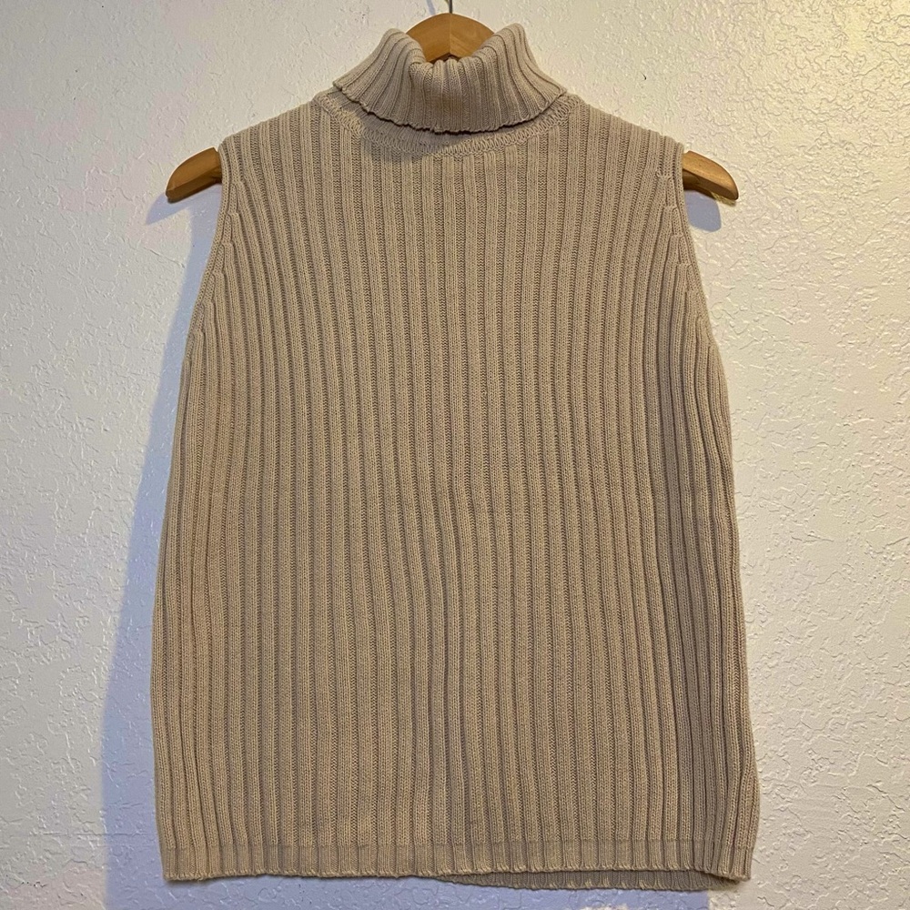 Carolyn Taylor | Cream Turtle Neck Sweater M 👡✨